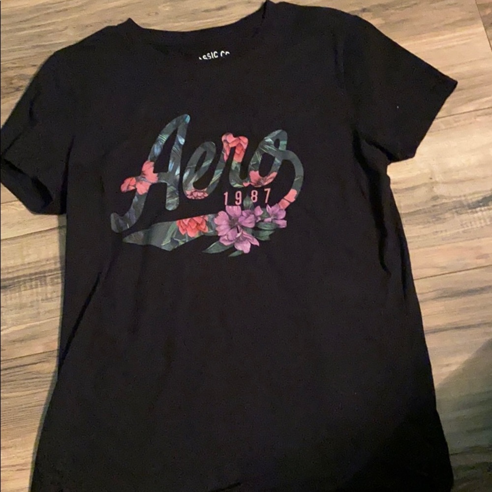 Tee shirt
